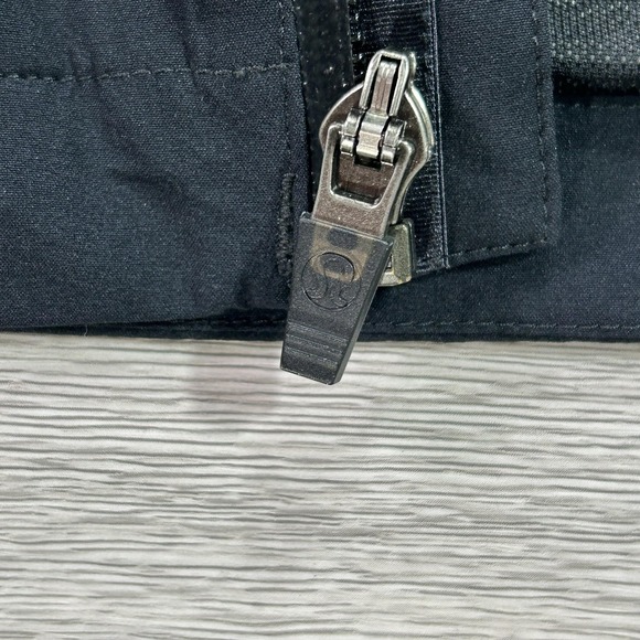 Lululemon Jacket Mens XL Black Full Zip Windbreaker Reflective Running Cycling - Picture 12 of 16